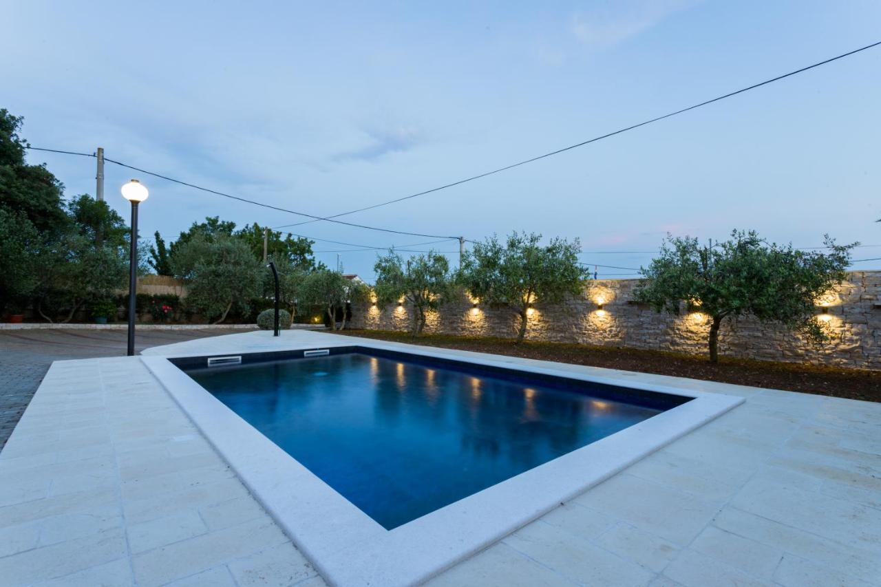 Holiday Home Antonio Dracevac Ninski Exterior photo